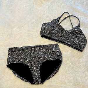 ALBION Fit Charleston Daisy Swimsuit- Size M